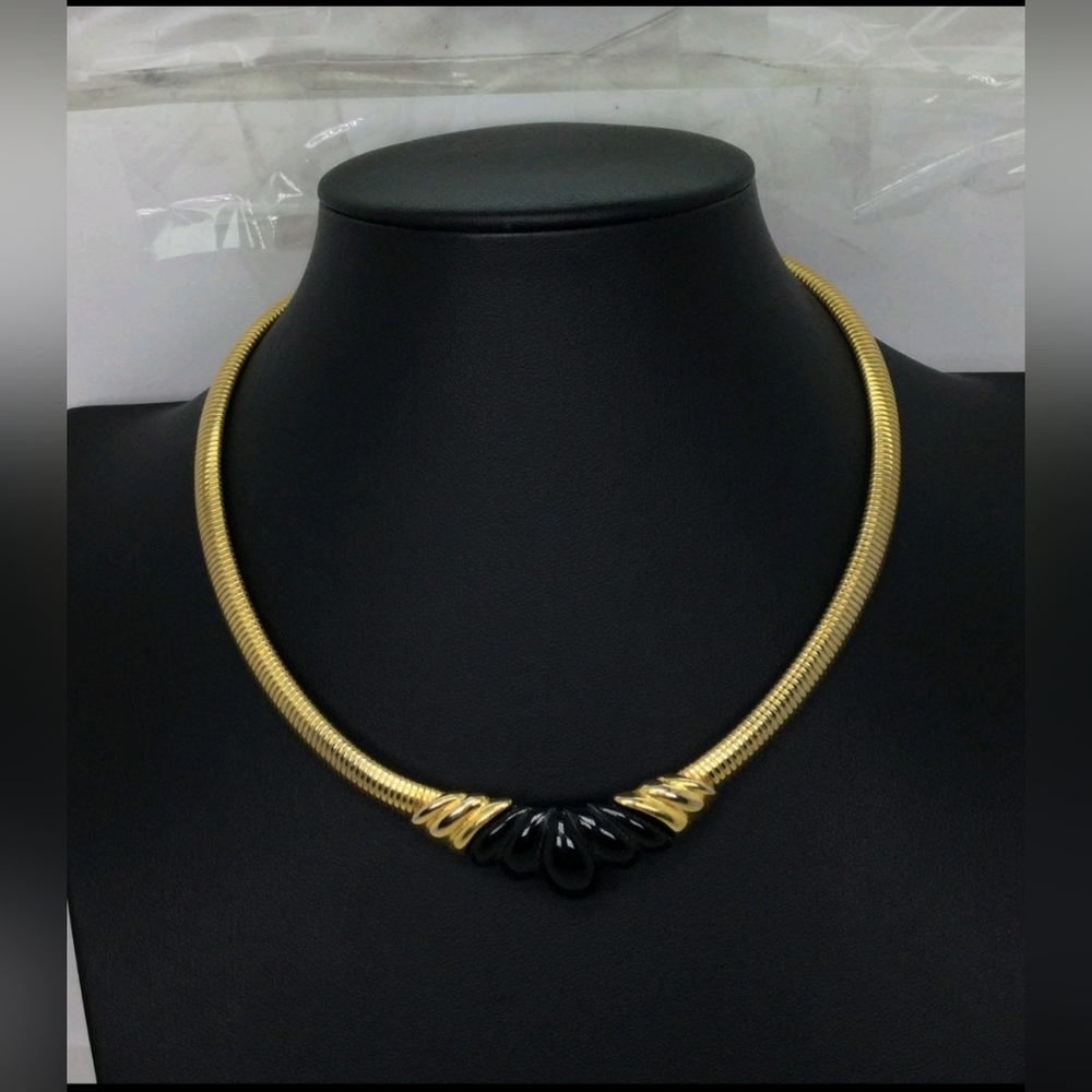 Napier Goldtone Scalloped Collar Necklace Vtg
